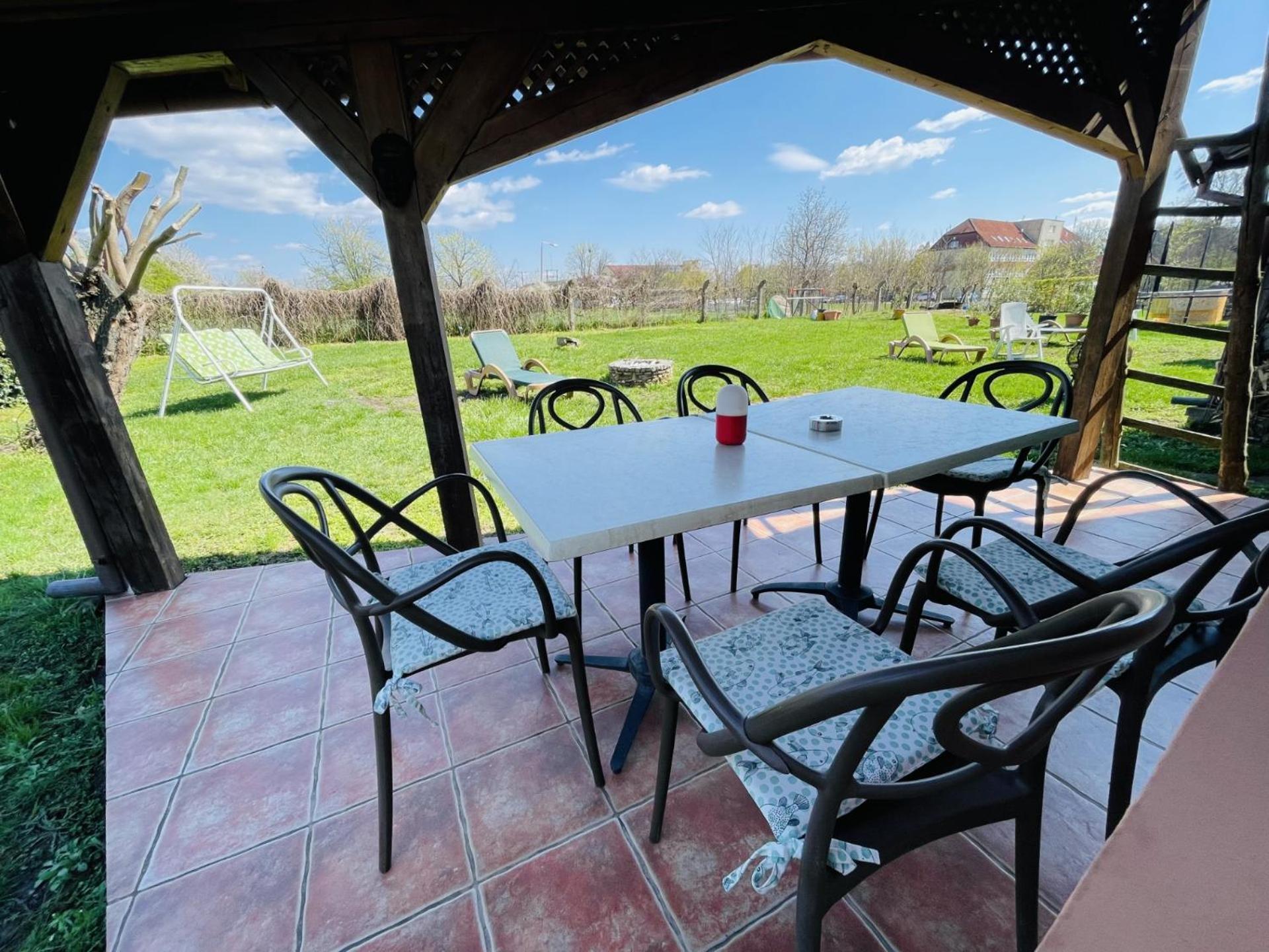 Greenpark Garden Villa Family Apartments Near Tokaj Szerencs Exterior photo